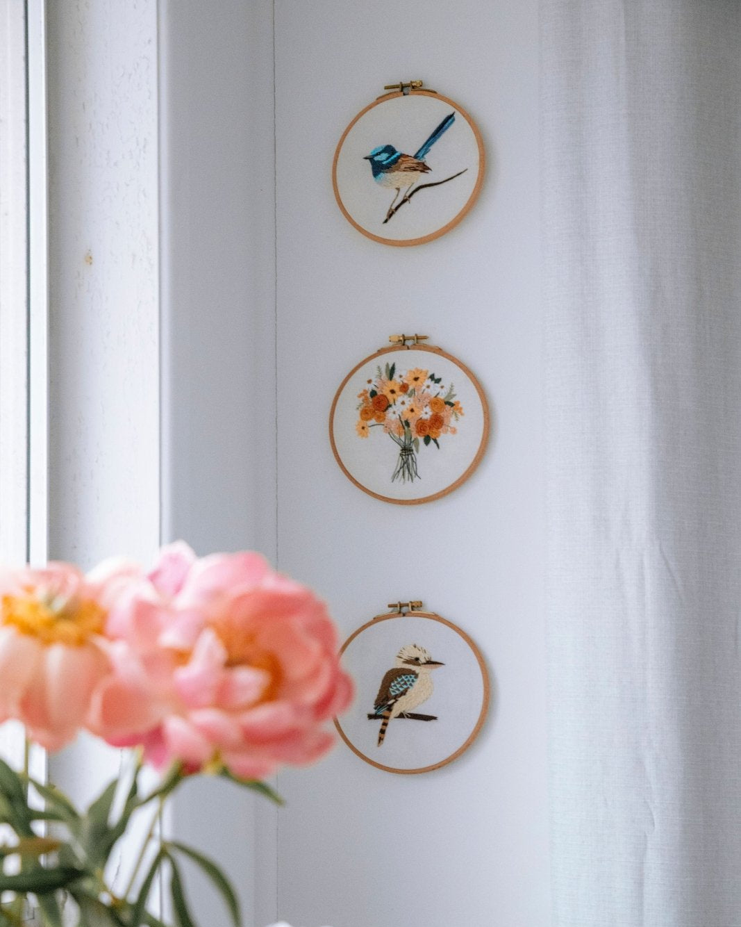 Daisy Bouquet Embroidery Kit - Stitched Up Kits